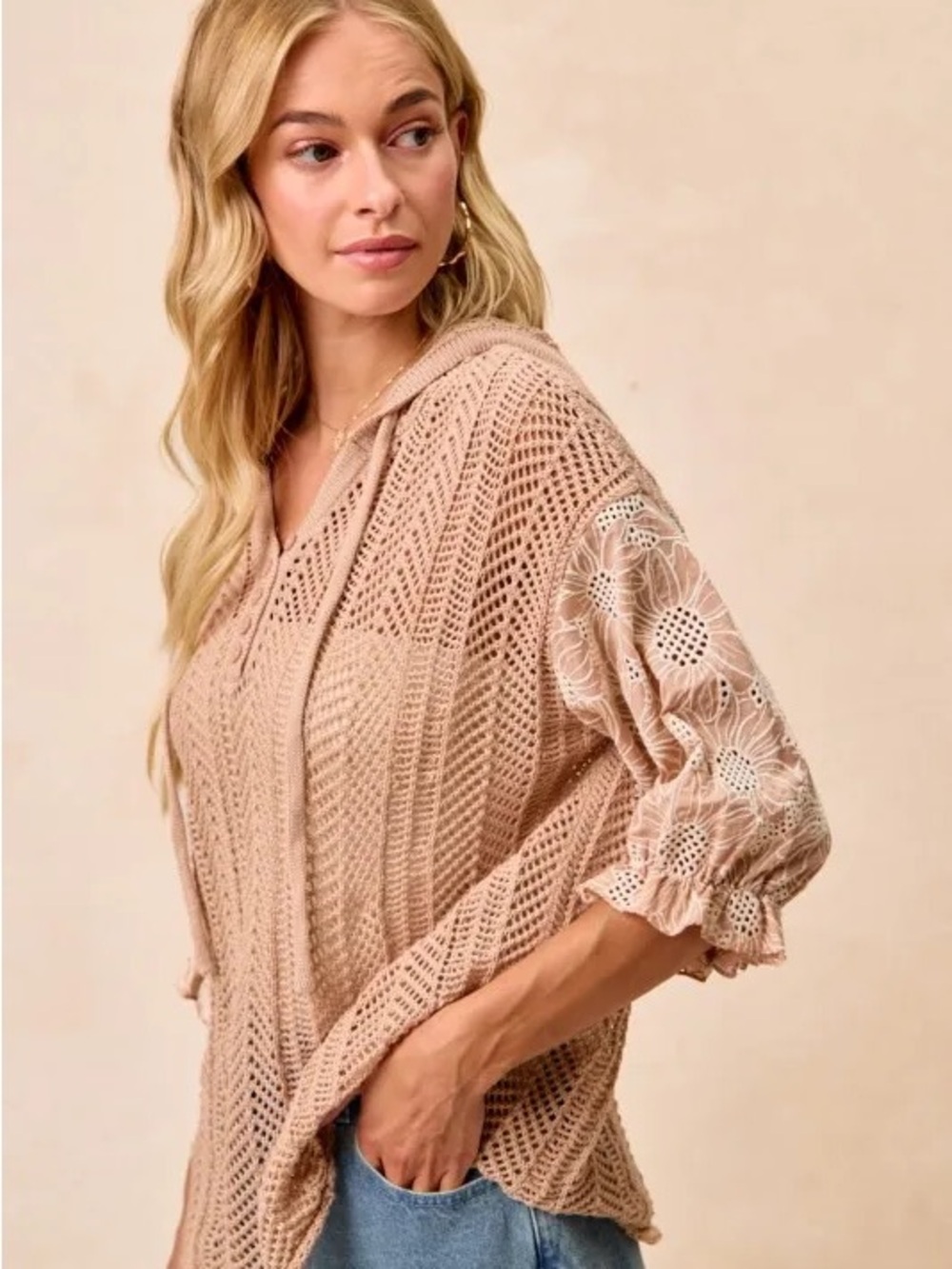 BiBi JACQUARD FLOWER PUFF SLEEVE HOODED KNIT TOP